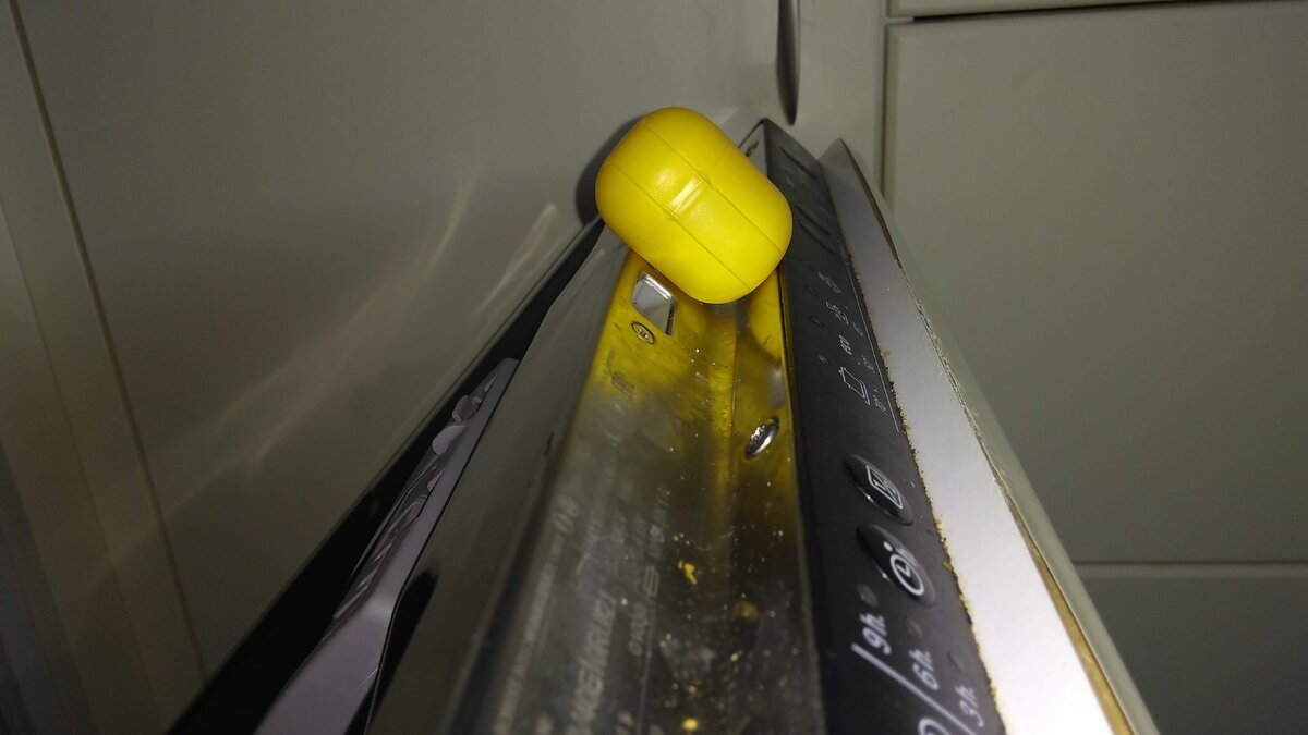 Обычное яйцо от киндер сюрприза. Листай ►►►