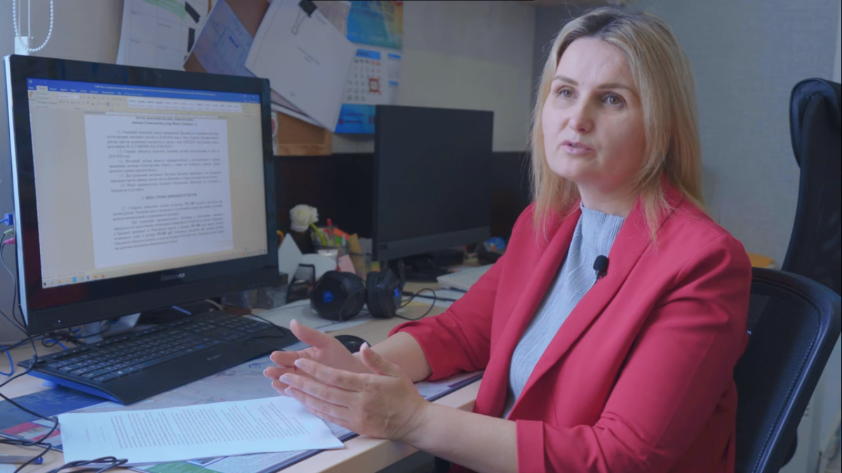 Отдел продаж знает всё о том, как купить дом.