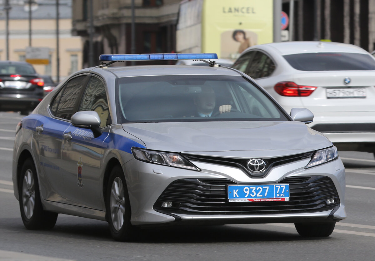 Toyota Camry в цветографии 