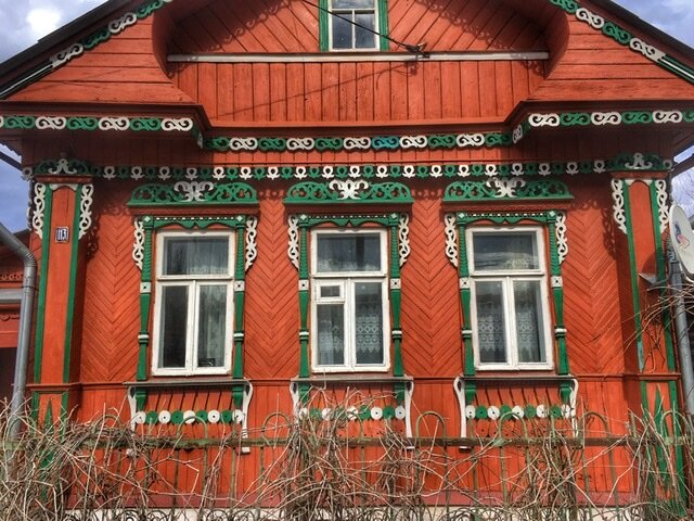 Три окна 