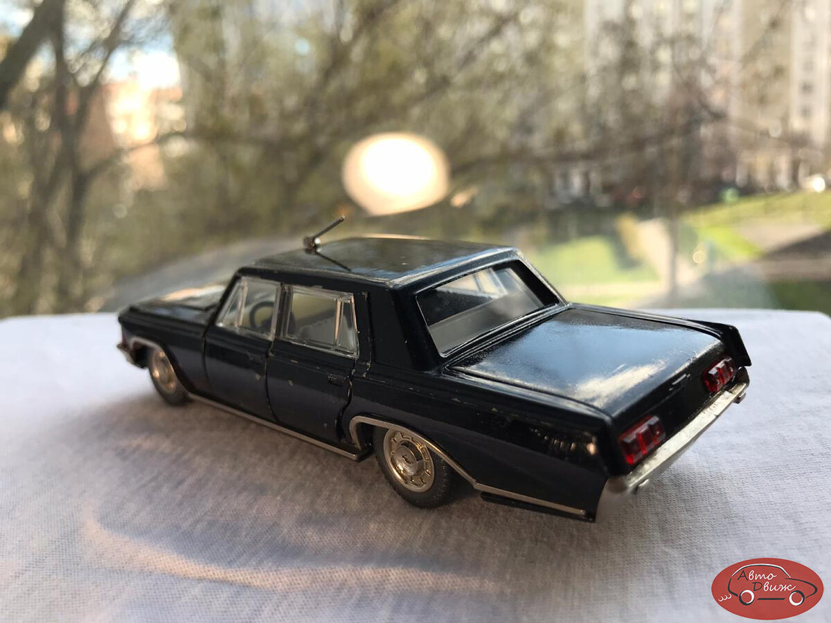 Игрушечные машинки из СССР по цене настоящих авто | АвтоДвиж | Дзен