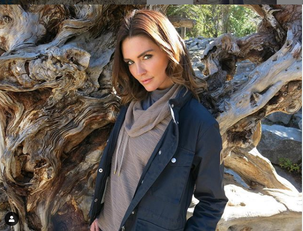 Это очень фотогеничная девушка