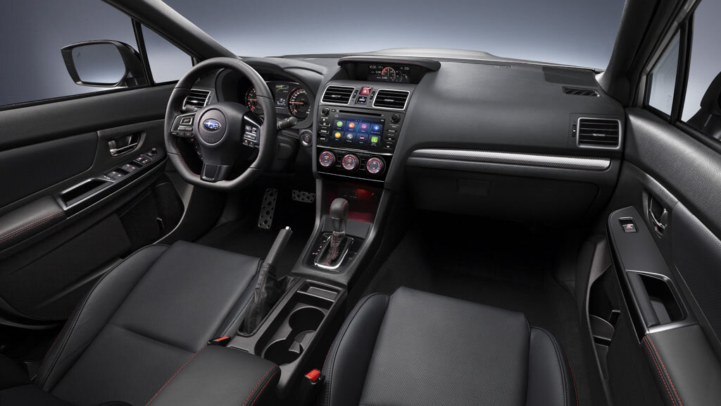 Интерьер Subaru WRX