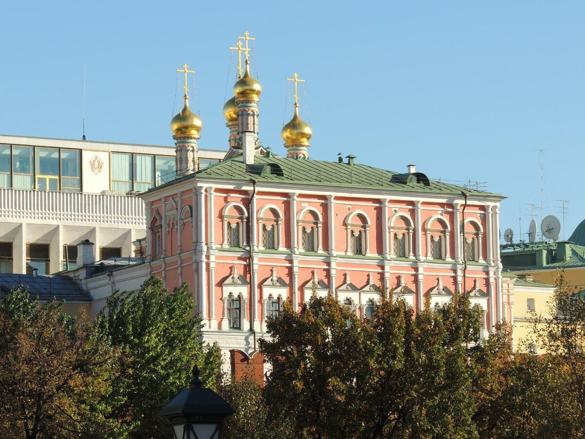 потешный дворец московского кремля