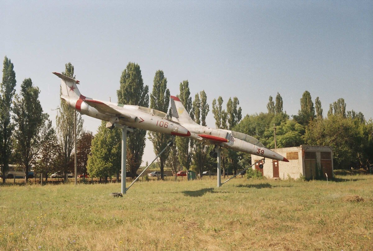 Aero L - 29 Delfin и Aero L - 39 Albatros