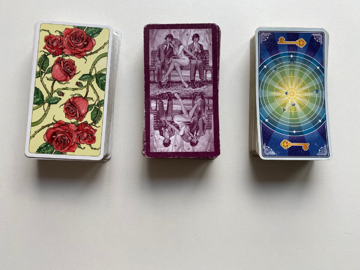 Гадание онлайн его чувства и мысли. Фото автора 