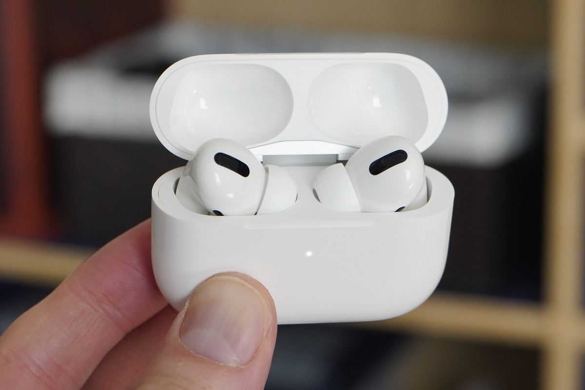 AirPods Pro от компании «Apple»