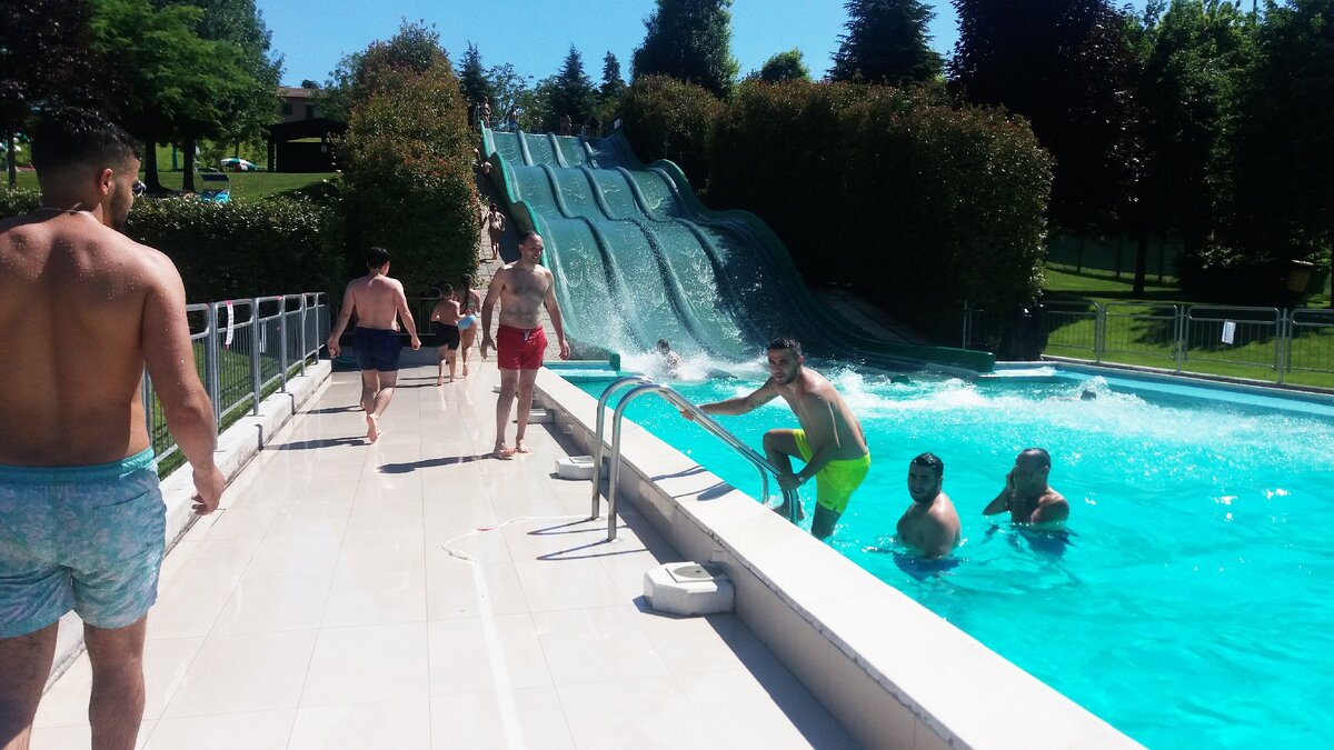 Я тоже покаталась на этой горке.