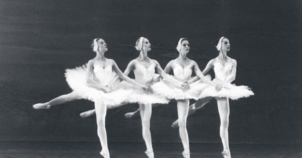 Фрагмент балета "Лебединое озеро" - символ эпохи. Из свободных источников