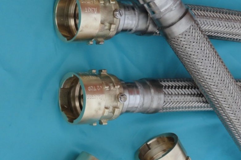 Это такие присоединительные рукава (скриншот с интернета с сайта криосиб.рф)