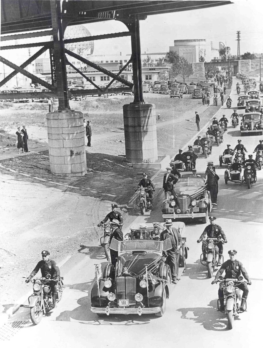 Фотография из Библиотеки Франклина Делано Рузвельта 