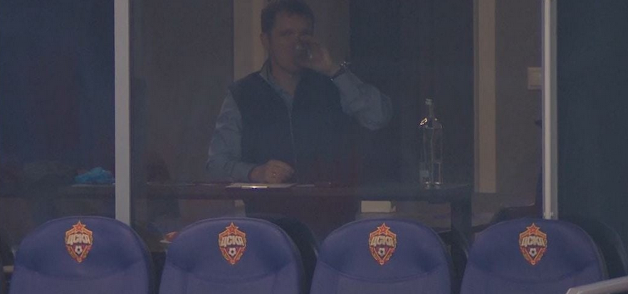 Гончаренко во время матча "ЦСКА" - "Химки"