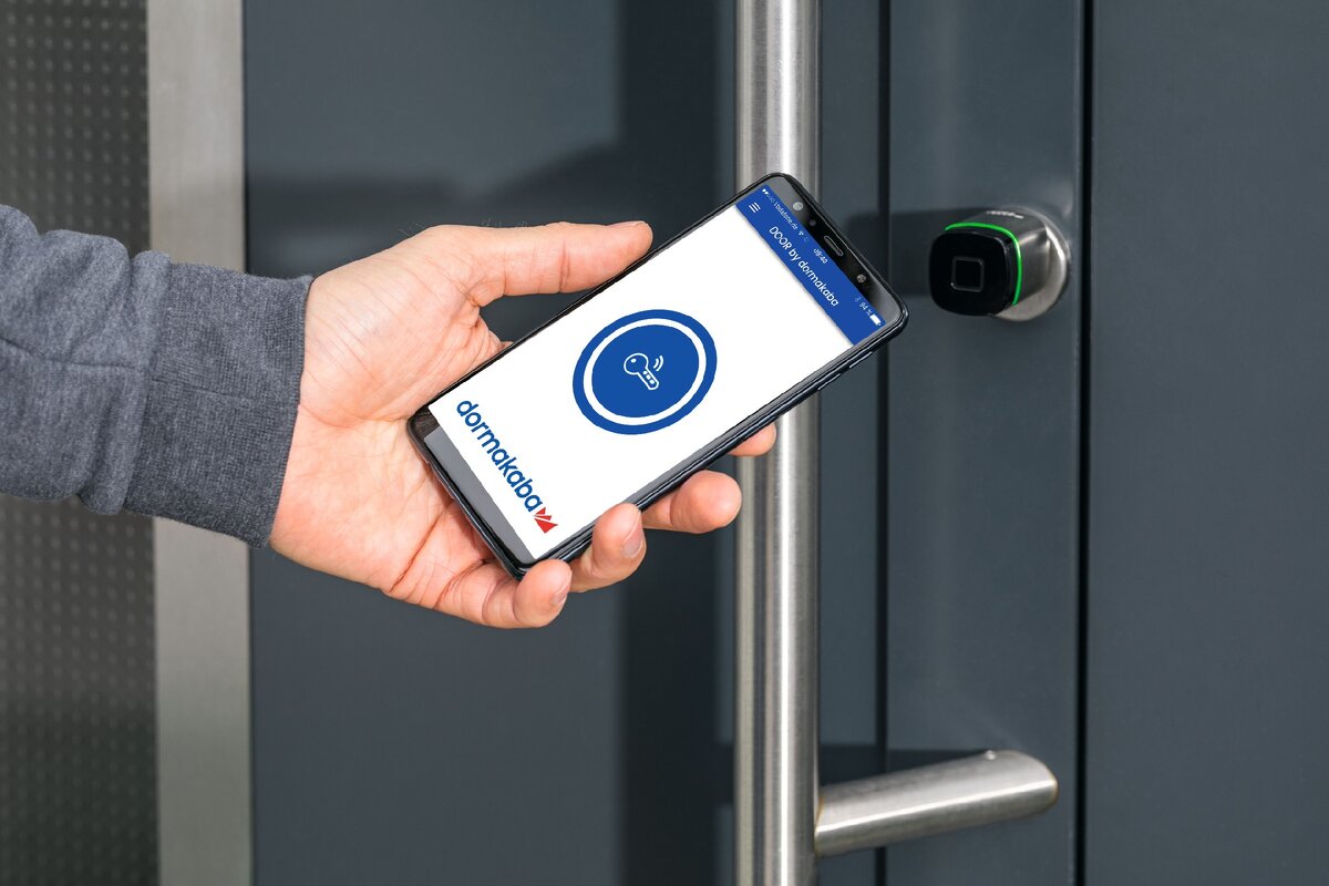 Цифровой цилиндр dormakaba evolo smart