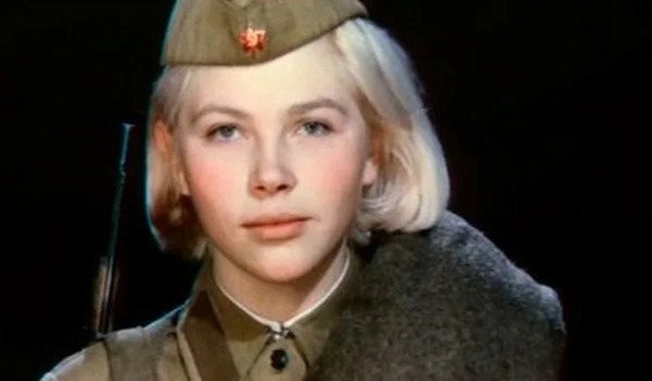 Кадр из кинофильма "А зори здесь тихие". Фото взято из открытых источников.