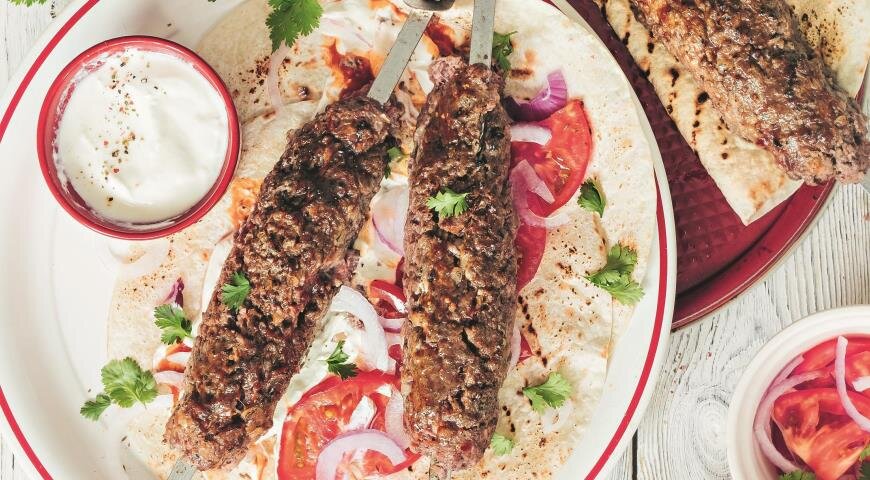 Больше рецептов кебабов на www.gastronom.ru