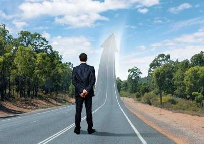 Русский путь. Каким он будет?  Источник картинки: https://www.zaplata.bg/blog/kak-da-zapochnem-stazh-i-da-razviem-kariera/