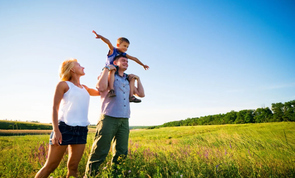 Реклама родители так и живем. Реклама родители так и живем. Сериал родители 3 порошина. Реклама родители так и живем. Сериал родители на канале солнце.