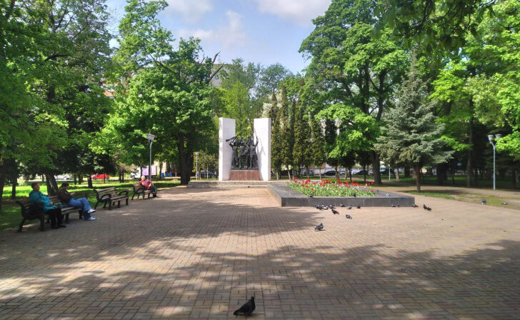    В последний день лета курян приглашают на творческие АРТ-посиделки