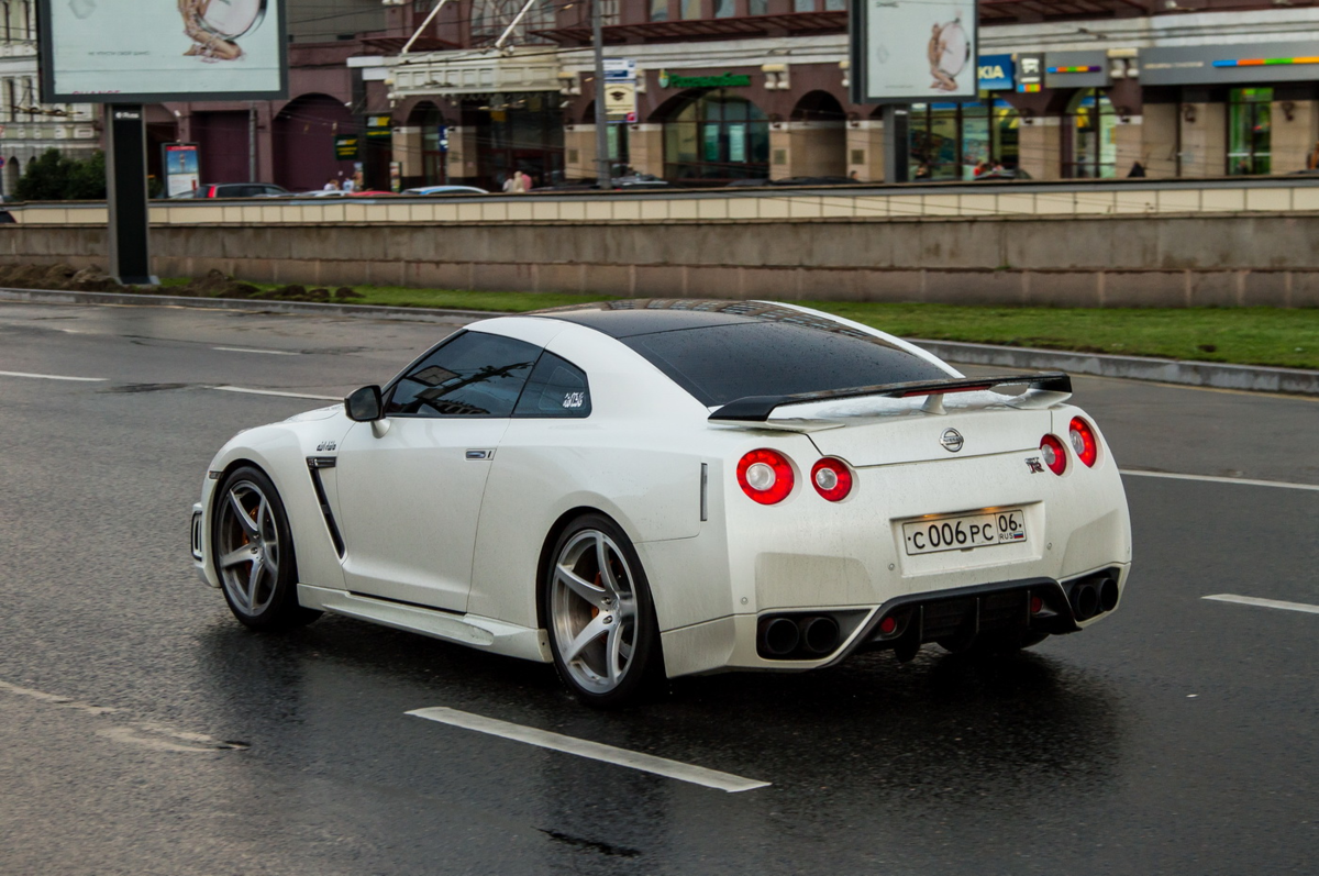 27 автору. Ниссан ГТР 35 В России. Nissan GTR 86. Ниссан ГТР RS. Nissan GTR r35 White Russia.