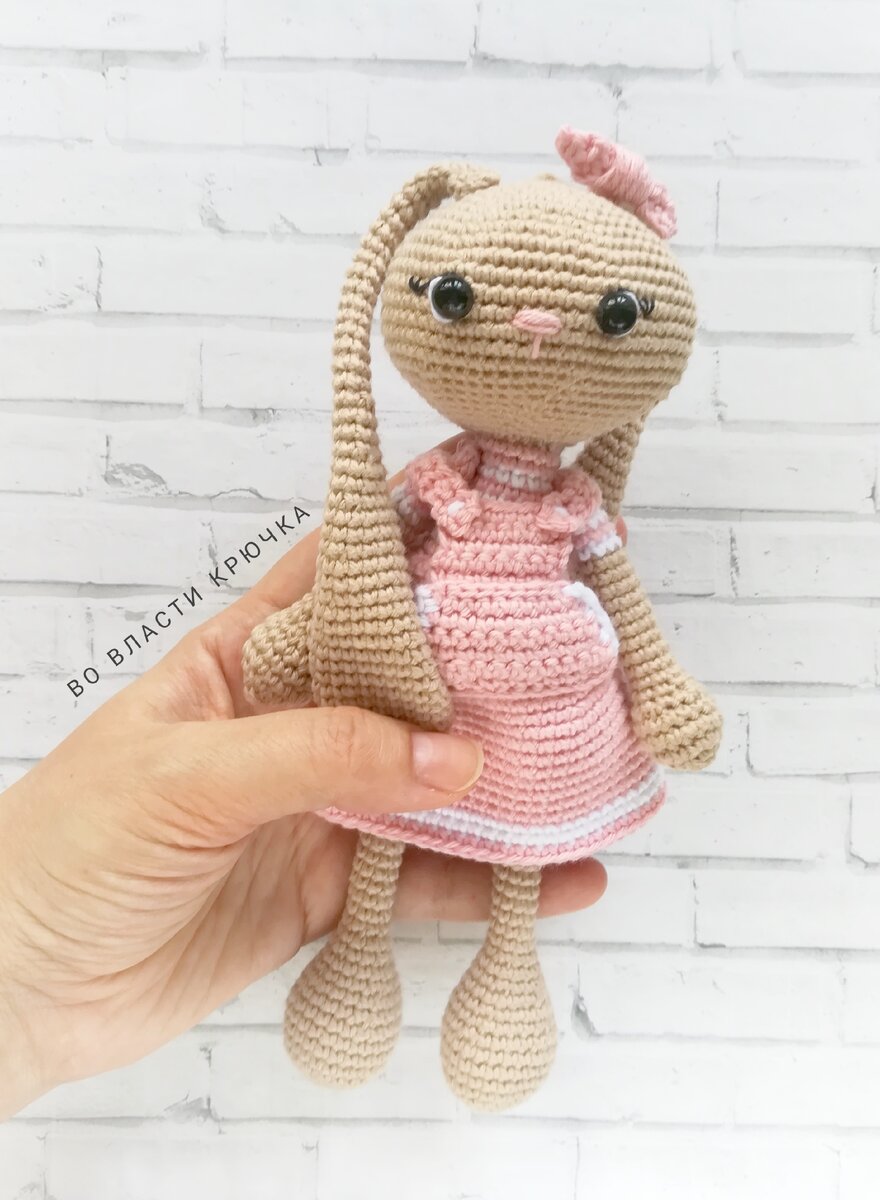 Готовая игрушка зайка Рафаэлка (фото из личного архива)