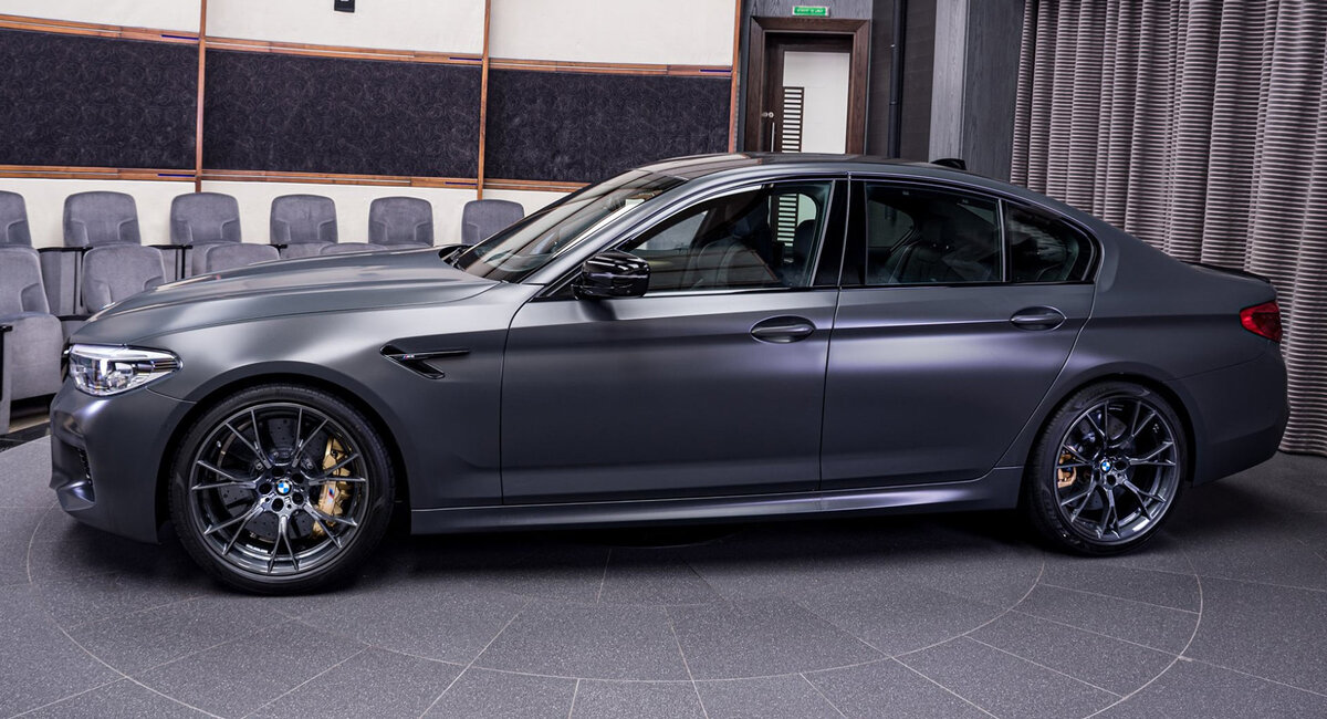 BMW m5 f90 first Edition салон