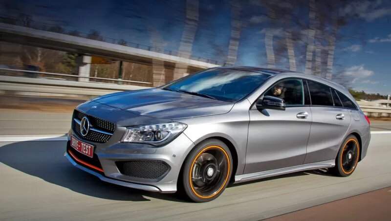 
Базой для создания спорт-универсала 2-й генерации стала последняя модель CLA. Это касается в первую очередь интерьера.
