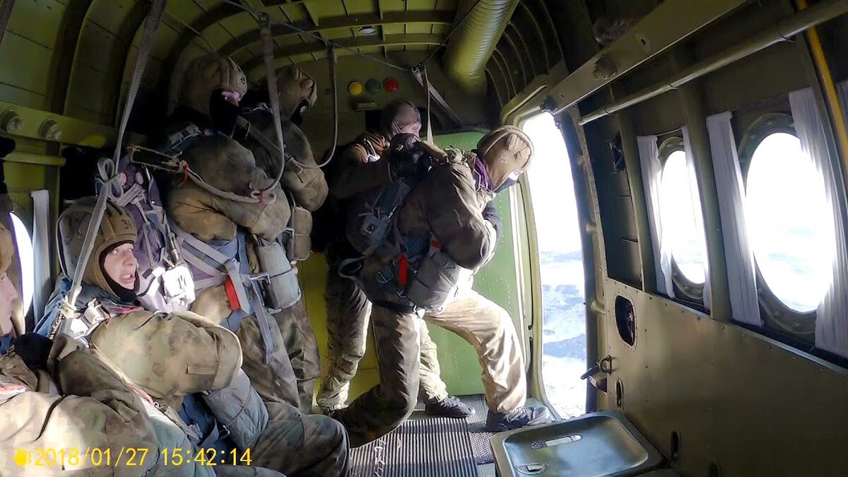Прыжок с АН 2 ВДВ