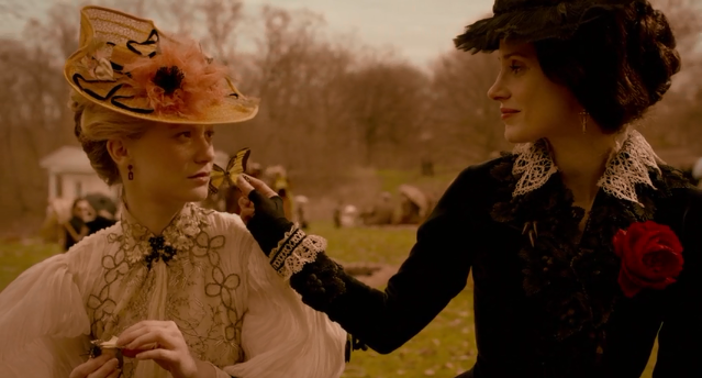 Кадр из фильма "Багровый пик" →