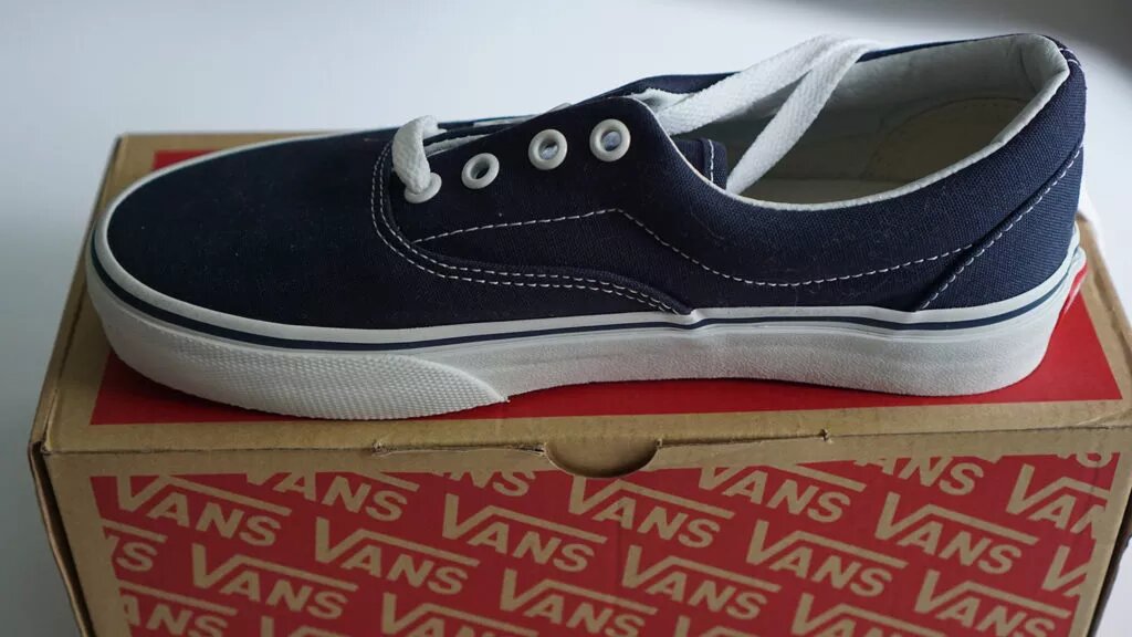 S vans online