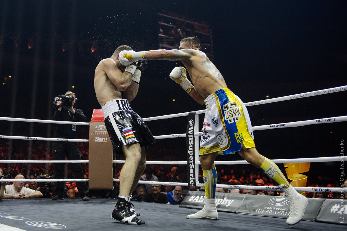 Фото  ringside.24.com    Усик - Гассиев  21.07.18