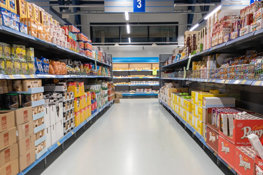 Пустой магазин Laplandia Market. Фото: Mikko Savolainen / Yle