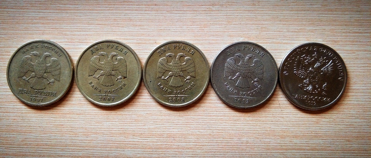 Взял по одному экземпляру их каждой кучки!