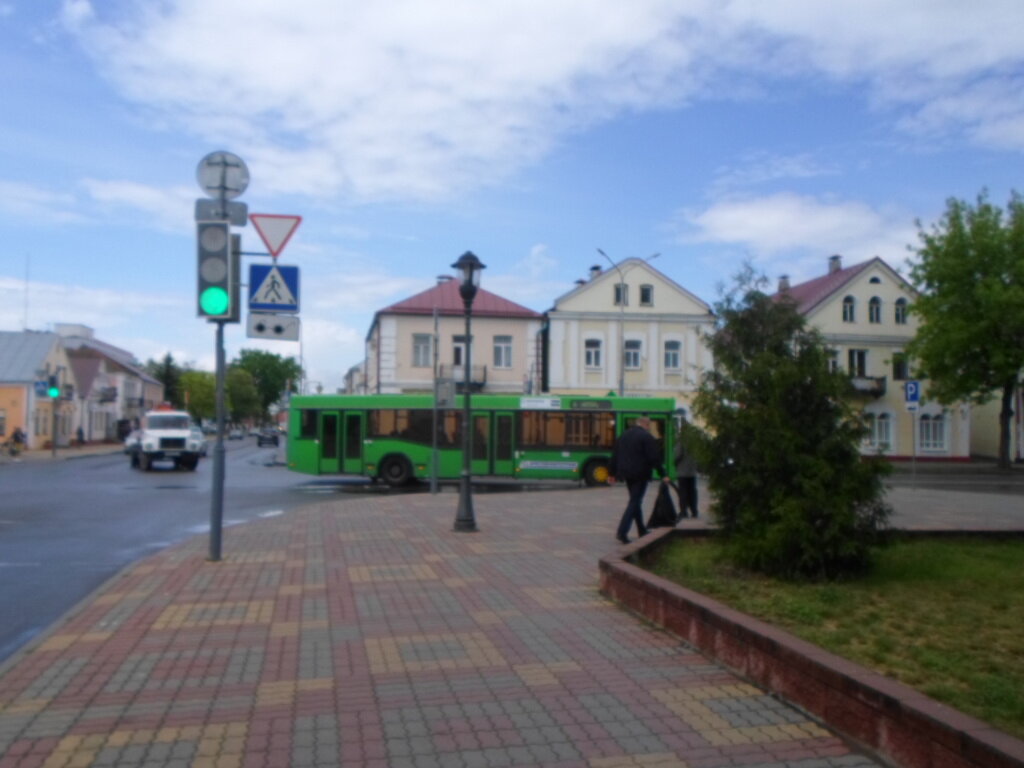 Беларусь. Прогулялись по маленькому райцентру. Показываю, что там сейчас  происходит | Удивительное - рядом! | Дзен