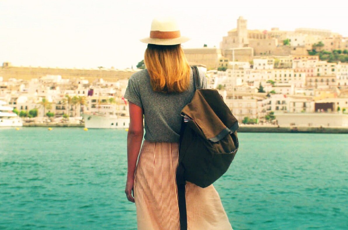 Кадр из сериала "Белые линии" 2020 г.