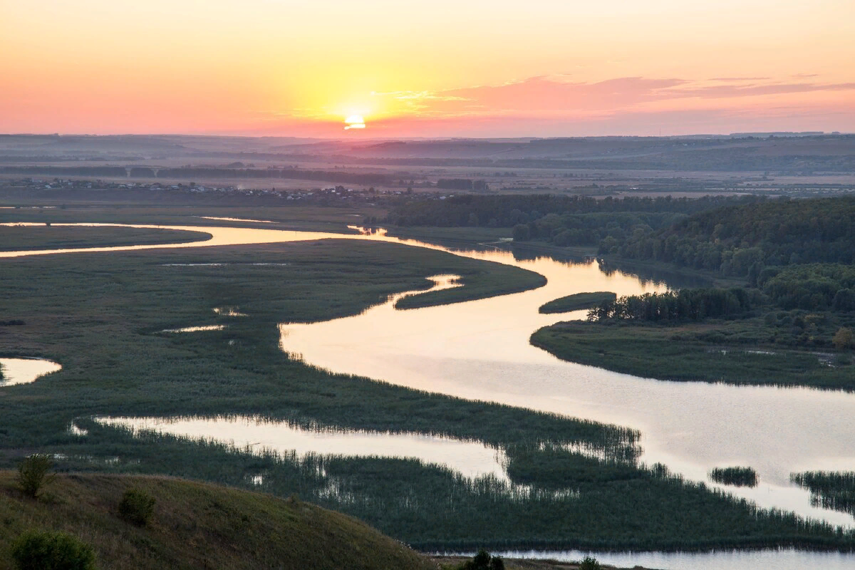 Страна 4 рек. Река Свияга Ульяновск. Река Свияга в Татарстане. Волга и Свияга в Ульяновске. Свияга тихий Плес.