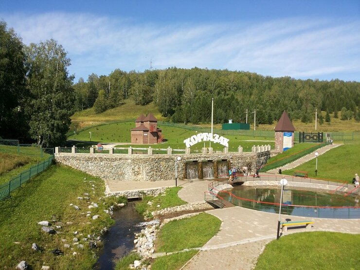 Источник минеральной воды "Кургазак". Фото автора.