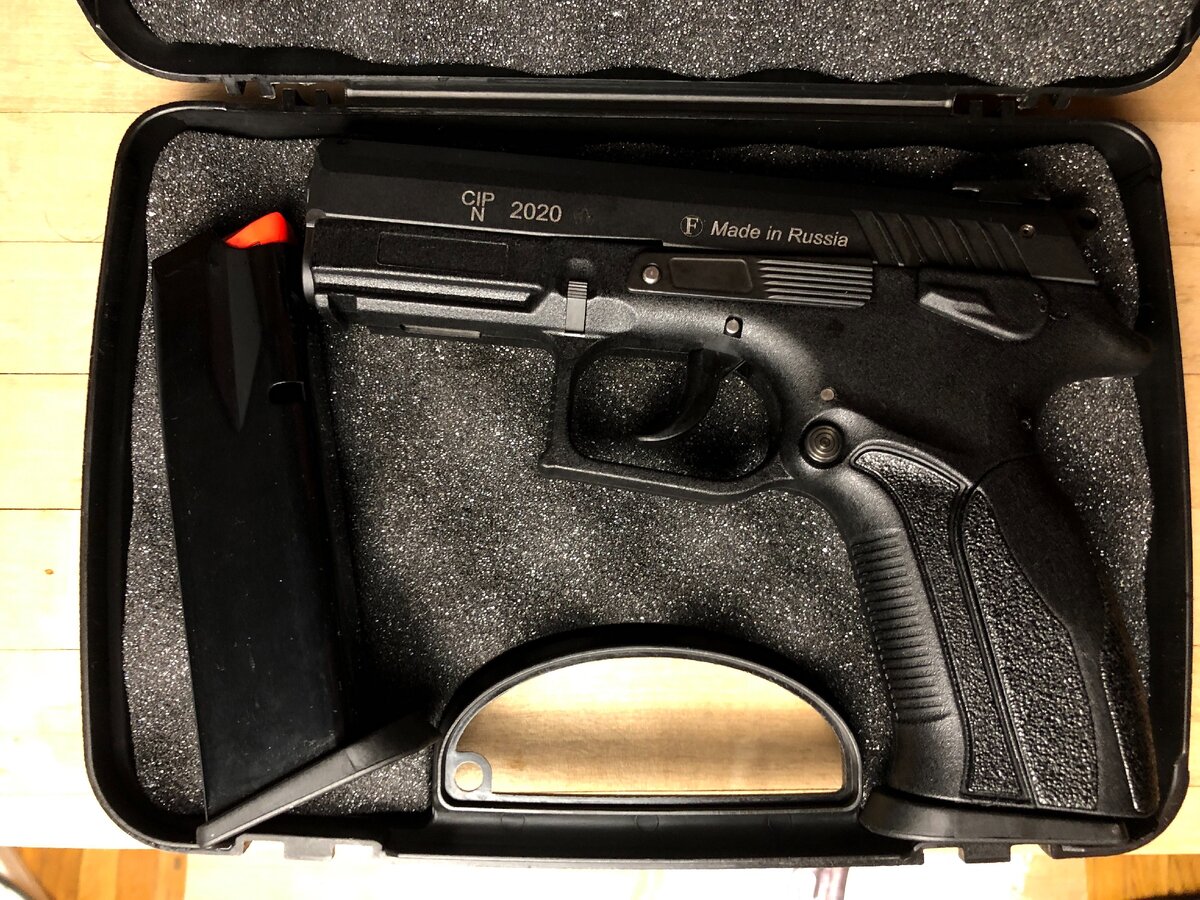 Мой красавчик..)