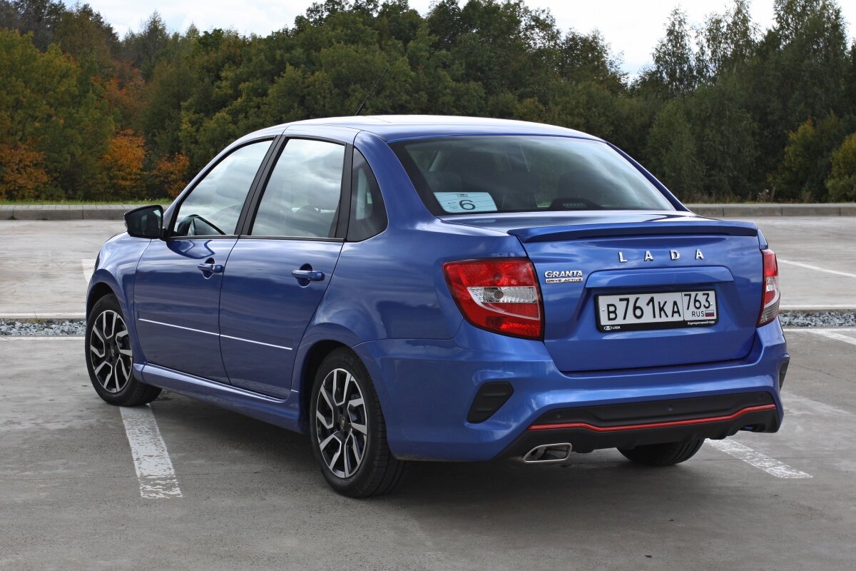 Lada Granta Sport С…СЌС‚С‡Р±РµРє