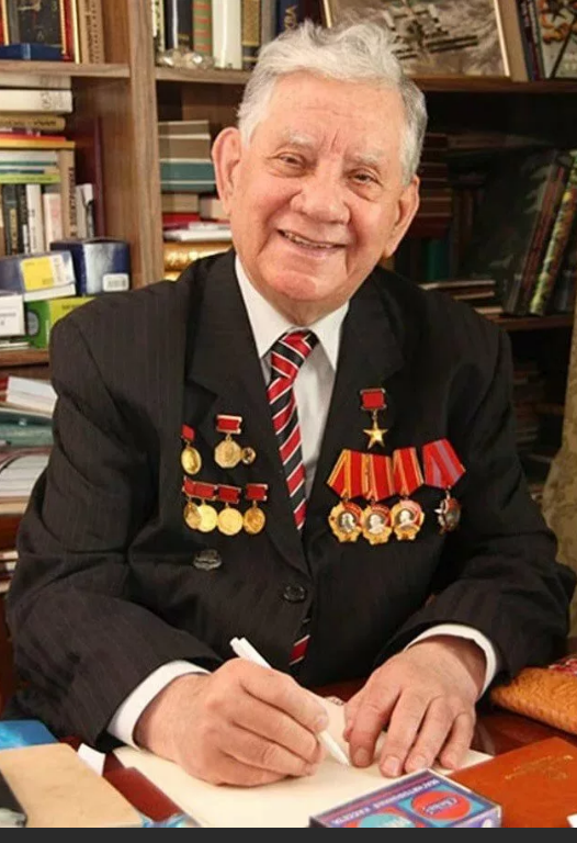 Непобедимый  Сергей  Павлович