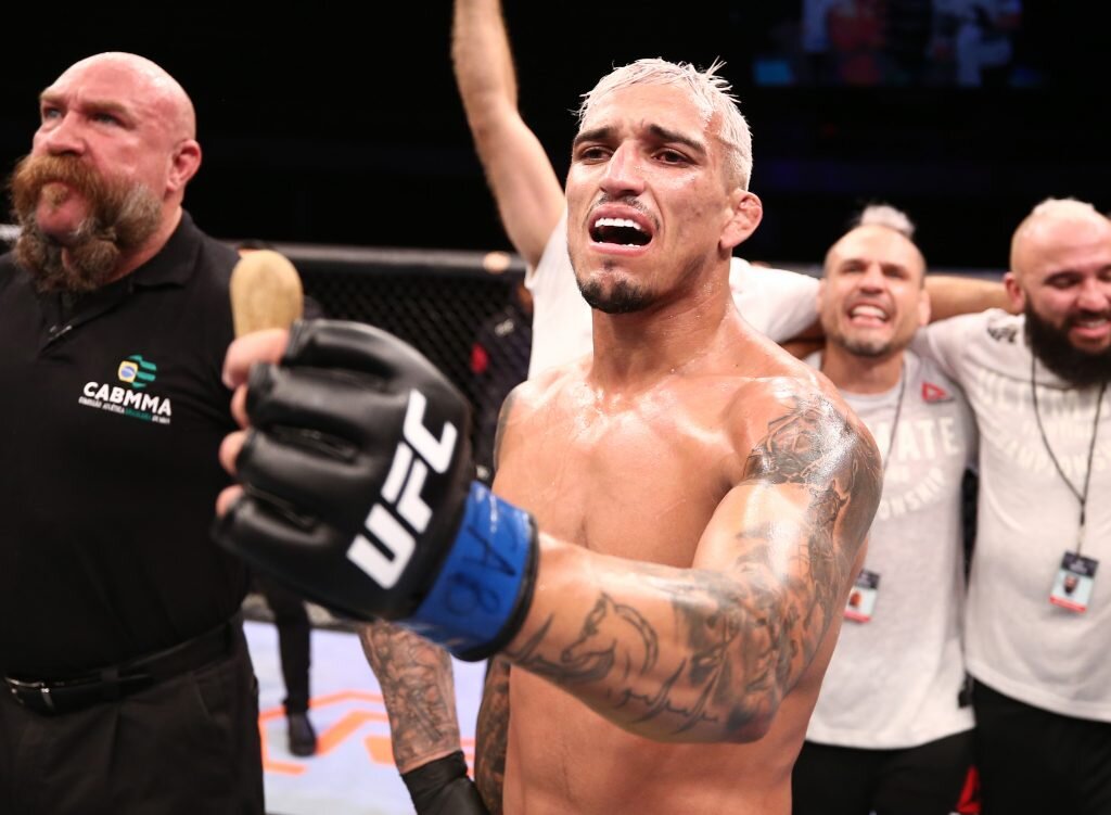 Чарльз Оливейра