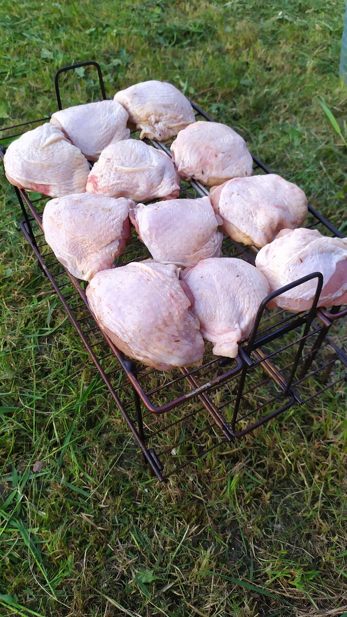 Проветривается. Ждёт своего момента.