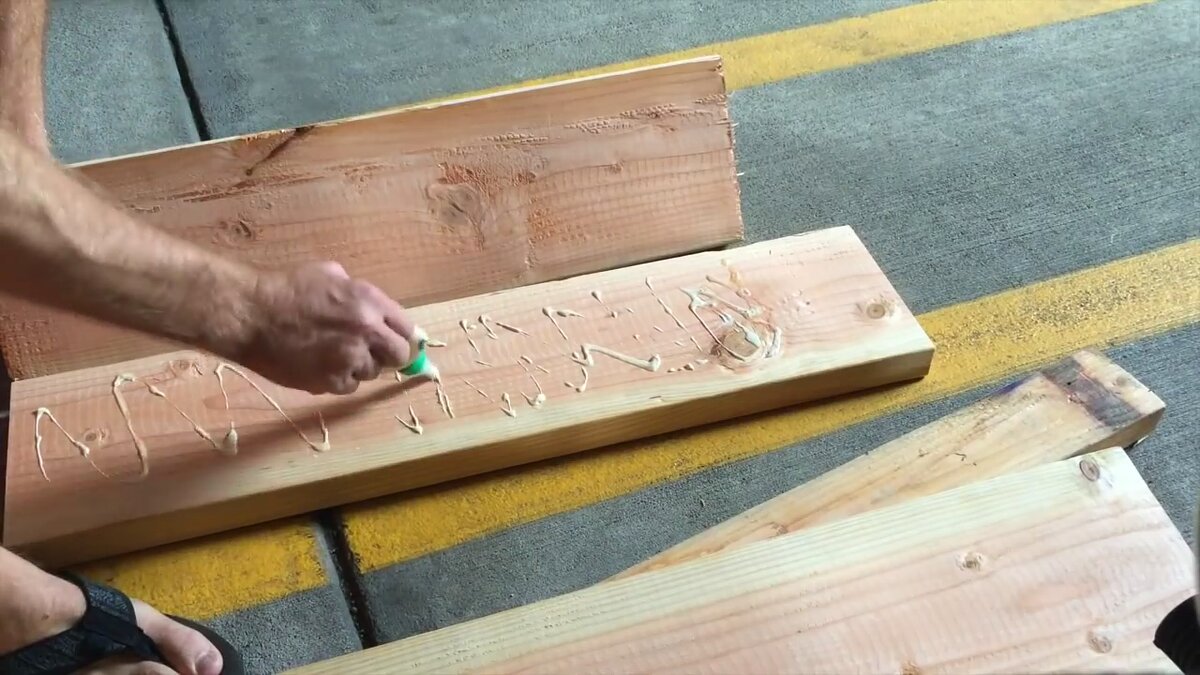 клей не жалей