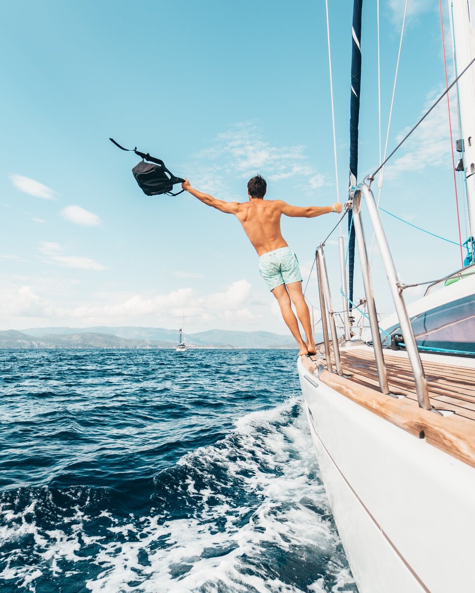https://www.pexels.com/ru-ru/photo/1223649/