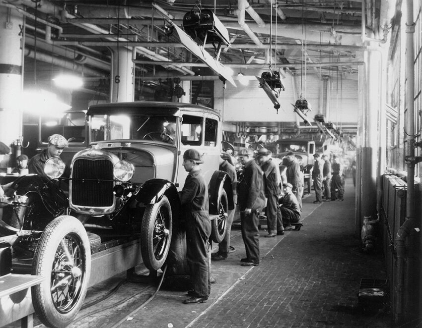Экономика в 1920 годы. Завод Форда в США В 20е годы 20 века.