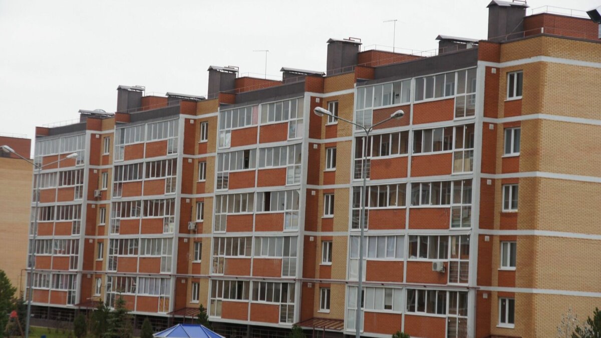     В Казани 23-летнего местного жителя нашли в собственной квартире с пакетом на голове. Соответствующую информацию Inkazan сообщил собственный источник из правоохранительных органов.