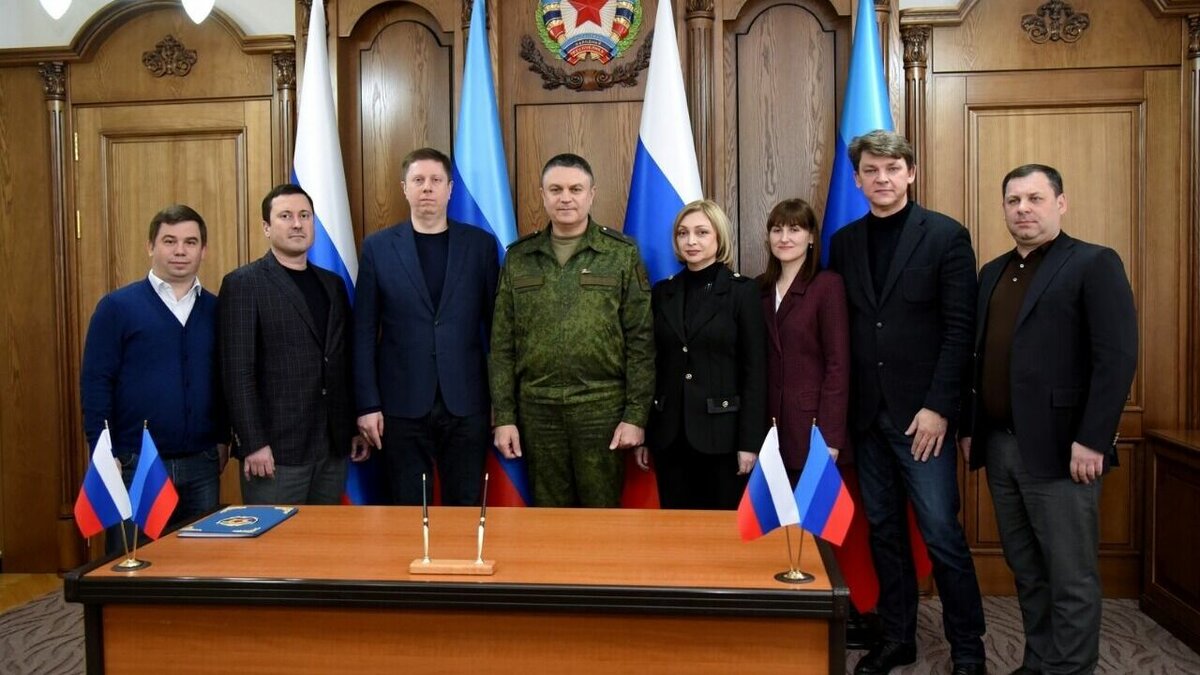     Жители Донецкой и Луганской народных республик получат бесплатное медицинское обслуживание в рамках обязательного медицинского страхования.