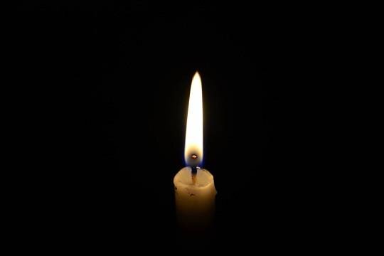    Во дворе Челябинска подросток нашёл вскрытый цинковый гроб