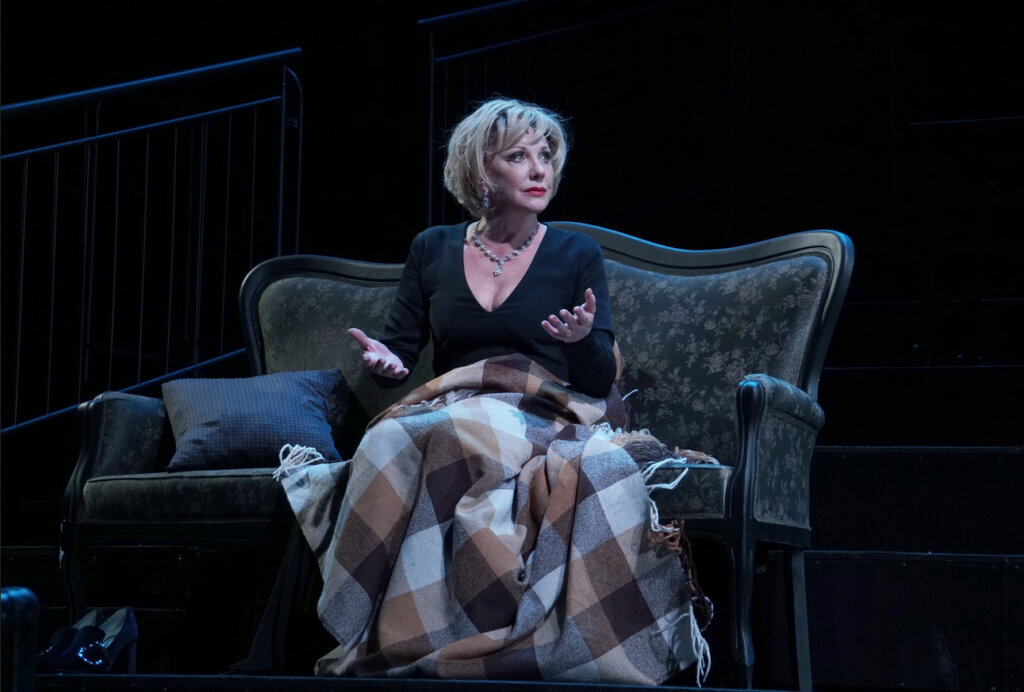    Елена Яковлева рассказала о прибавлении в семье. Фото: Global Look