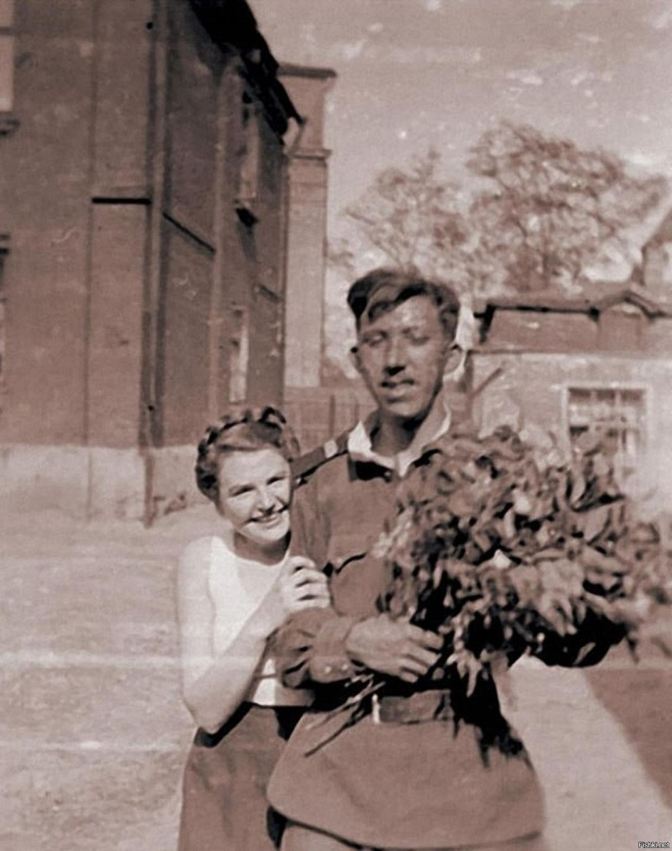 Юрий Никулин. Заимствовано: https://vatnikstan.ru/history/nikulin1/ 