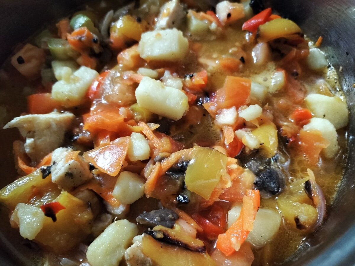 Ингредиенты на вкусное рагу из овощей с кабачками